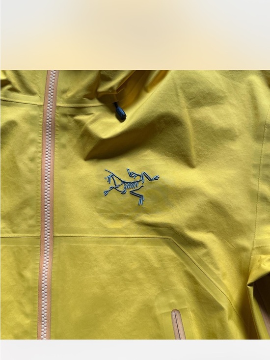Arc'teryx Other - Arc'teryx Yellow Men's Rain Shell Jacket